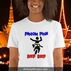 Woman wearing a Phnom Penh Beep shirt by Mrugacz.