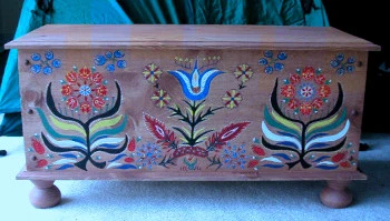 Wooden Polish Hope Chest with folkloric floral designs for the blo post First Signs of Spring by Mrugacz.
